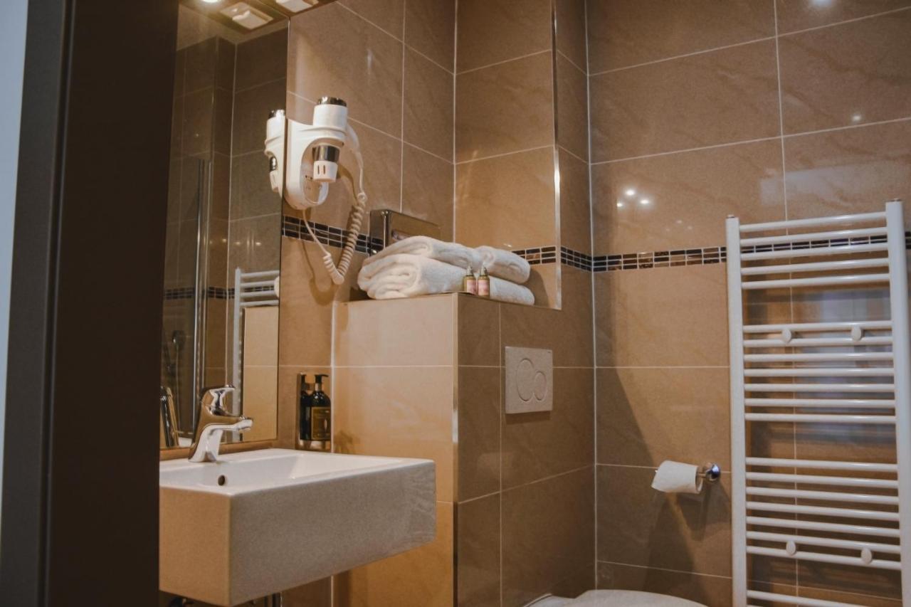 Dansaert Hotel Брюссель Экстерьер фото
