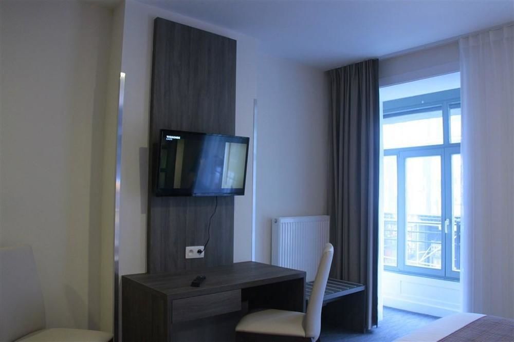Dansaert Hotel Брюссель Экстерьер фото